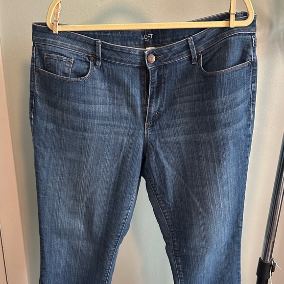 LOFT outlet Curvy Skinny Jeans - Picture 1 of 5